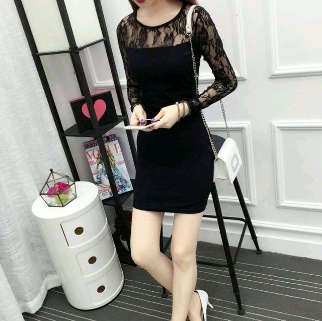 Đầm ôm phối ren tay