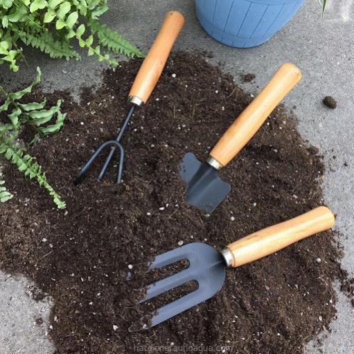 Bộ làm vườn mini cuốc xẻng trồng cây đủ món