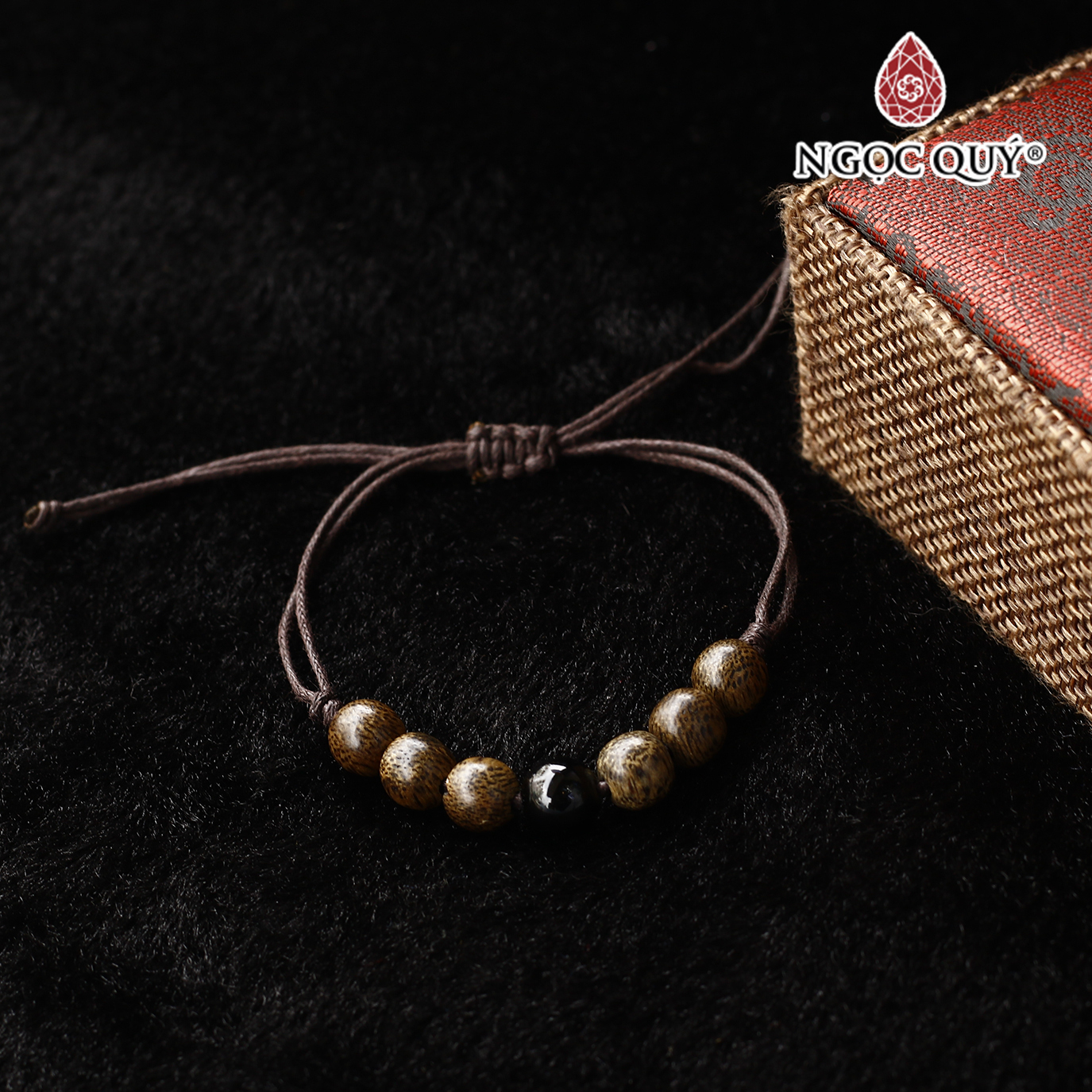 Vòng trầm tốc thắt dây phối đá obsidian - Ngọc Quý Gemstones