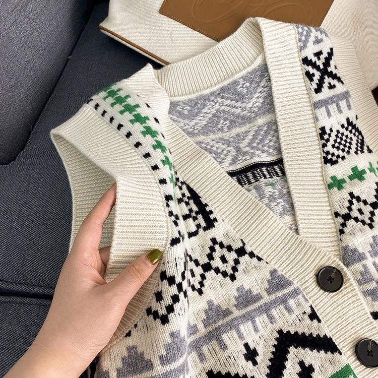 Áo gile len nữ hàn quốc cổ v giá rẻ siêu xinh họa tiết thổ cẩm - 104