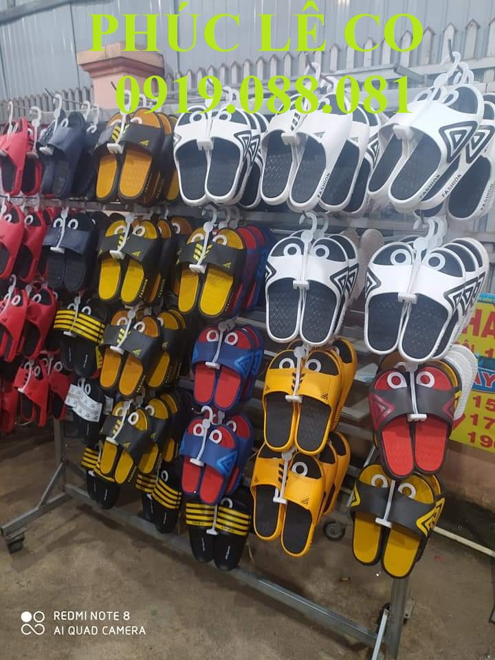 Móc treo dép quai ngang combo 10 cái