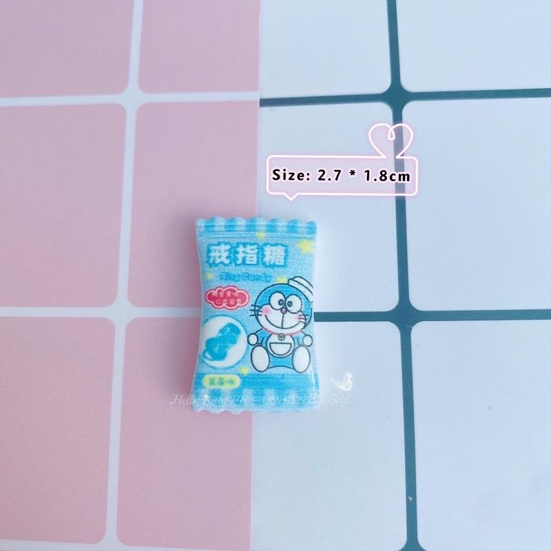 Charm icon Hello Kitty - Doremon Doraemon - Melody