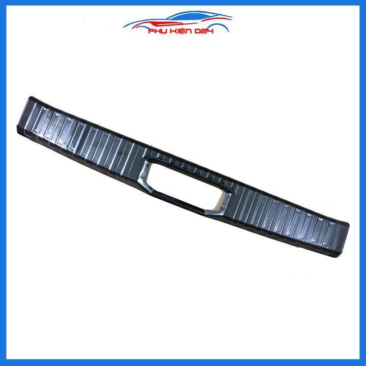 Ốp chống trầy cốp Rush 2019-2020-2021 thép không gỉ vân Titan chống trầy bảo vệ xe