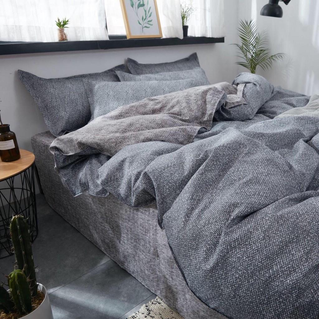 Bộ chăn ga gối phong cách Hàn Quốc kẻ xước phối xám ghi.