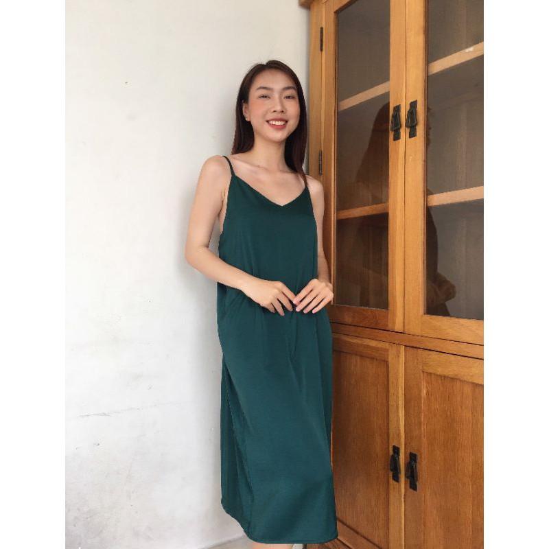 Váy ngủ lụa dáng dài mặc nhà sang trọng tặng kèm quần lót ren xinh xắn