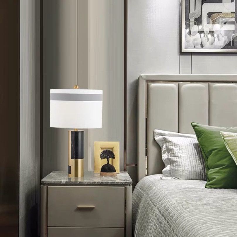 Đèn phòng ngủ PULLMAN SIDE TABLE LAMP