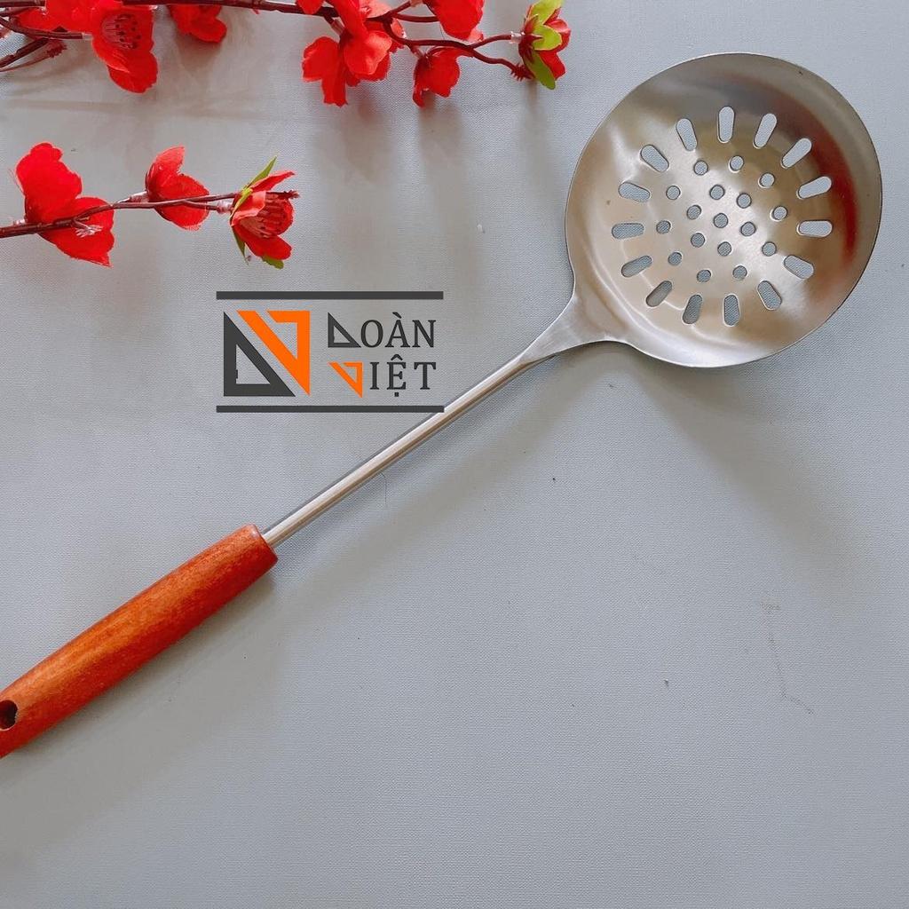 (Cán gỗ nâu đỏ) Vá , sạn , sạn lỗ - Inox dày, cán gỗ đẹp chắc chắn - Kiểu dáng sang trọng - Đồ dùng nhà bếp, nấu ăn