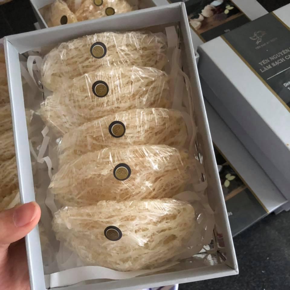 Hộp quà Tết Yến chưng Saffron Iran thượng hạng giúp giấc ngủ ngon chăm sóc sắc đẹp ĐẬM ĐẶC YẾN TƯƠI từ Yến Sào An Toàn