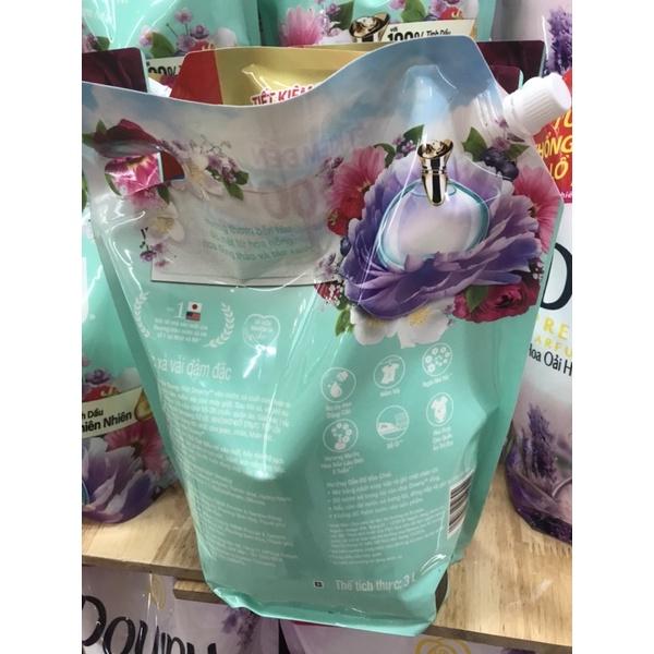 Nước xả vải Downy Đoá Hoa Thơm Mát 3L