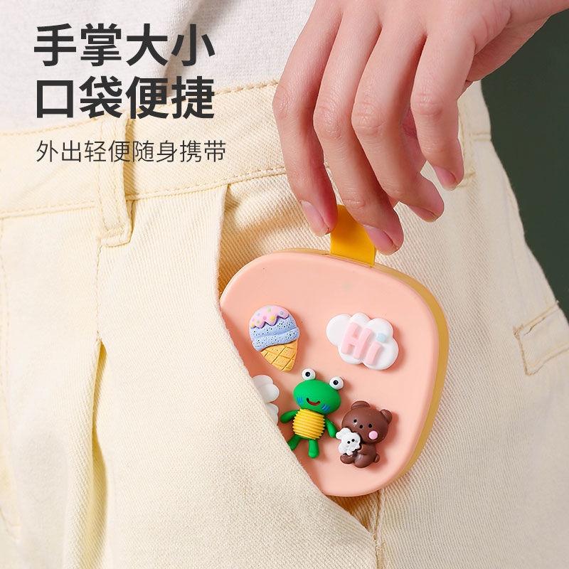 Hộp đựng thuốc cỡ lớn có nắp đậy kín mang đi tiện dụng