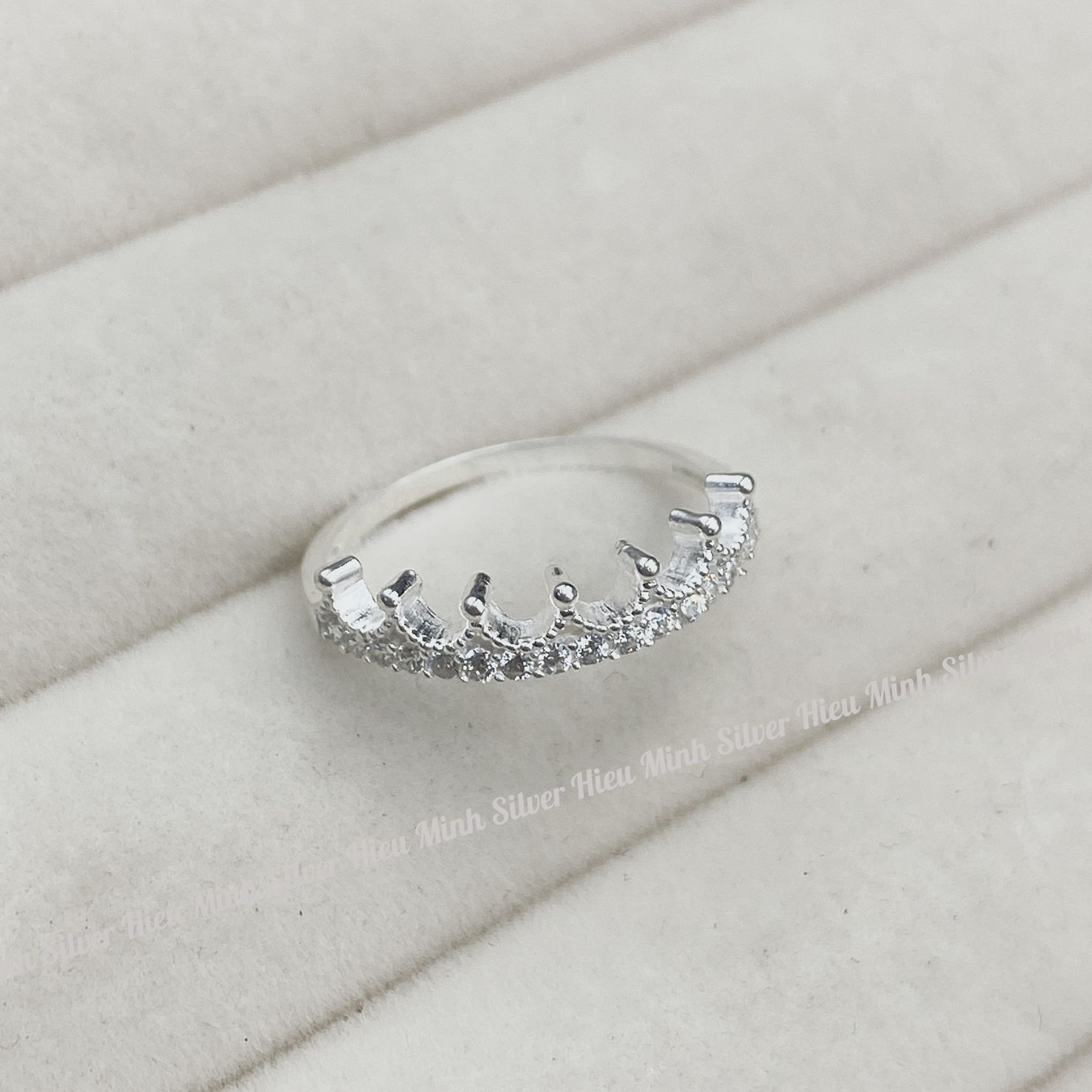 Nhẫn Nữ Bạc 925 Vương Miện Đính Đá Nhân Tạo Cao Cấp Sáng Đẹp Chính Hãng Bạc Hiểu Minh NU512