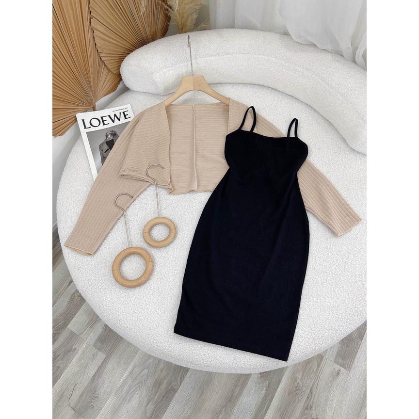 Set đầm 2 dây đen kèm áo khoác dơi len đũa