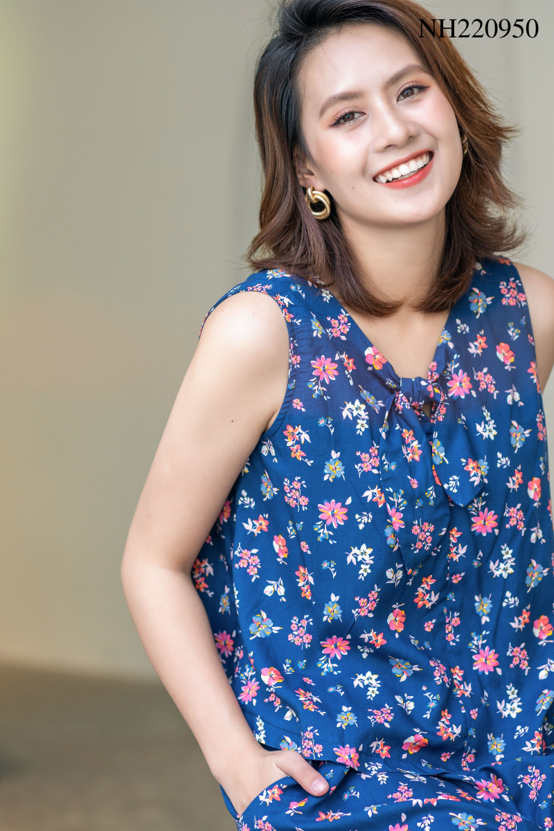 Bộ đùi nơ cổ Hoa mùa xuân