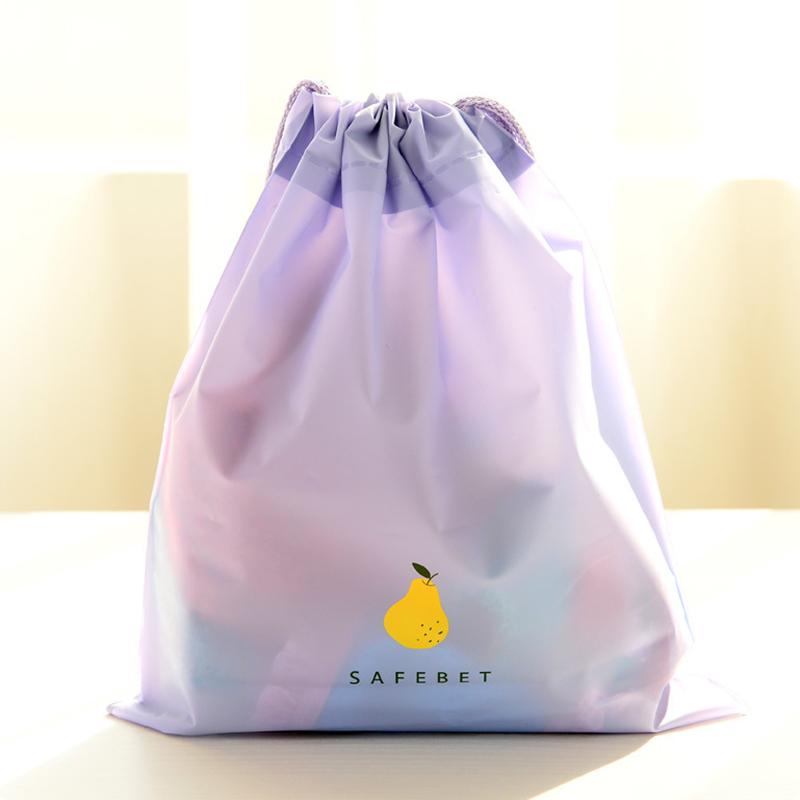 Hộp Đựng Thẻ Tín Dụng Bằng Thép Không Gỉ