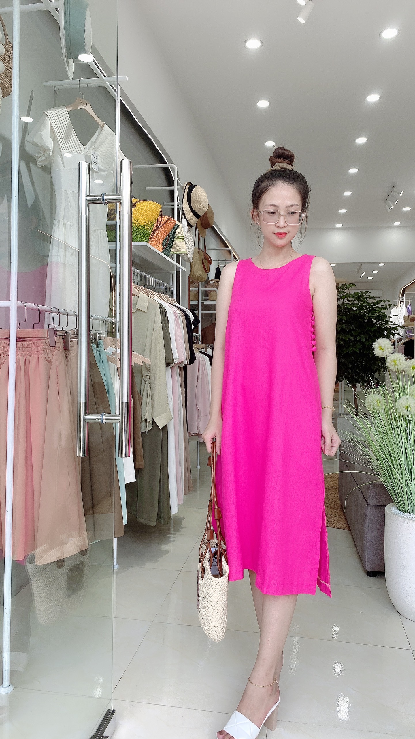 Đầmlinen phom A nút bọc