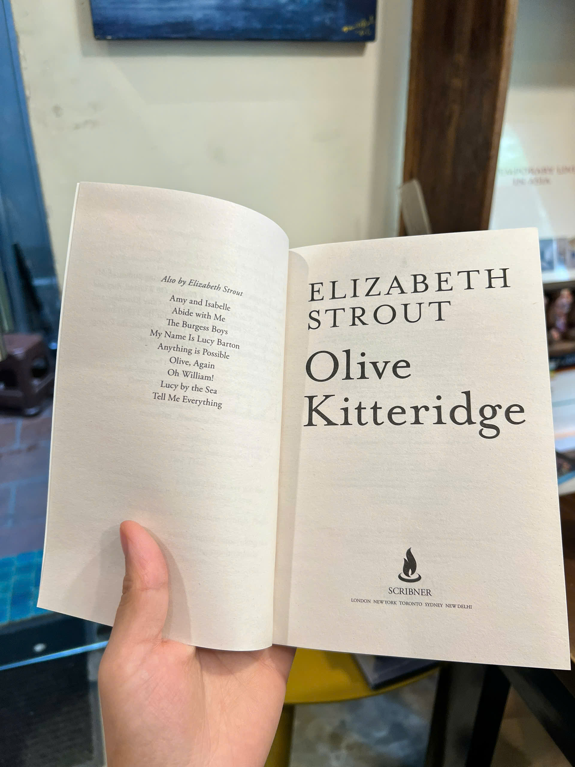 Sách - Olive Kitteridge by Elizabeth Strout | Pulitzer Prize Winner / Short Stories / Ngoại văn