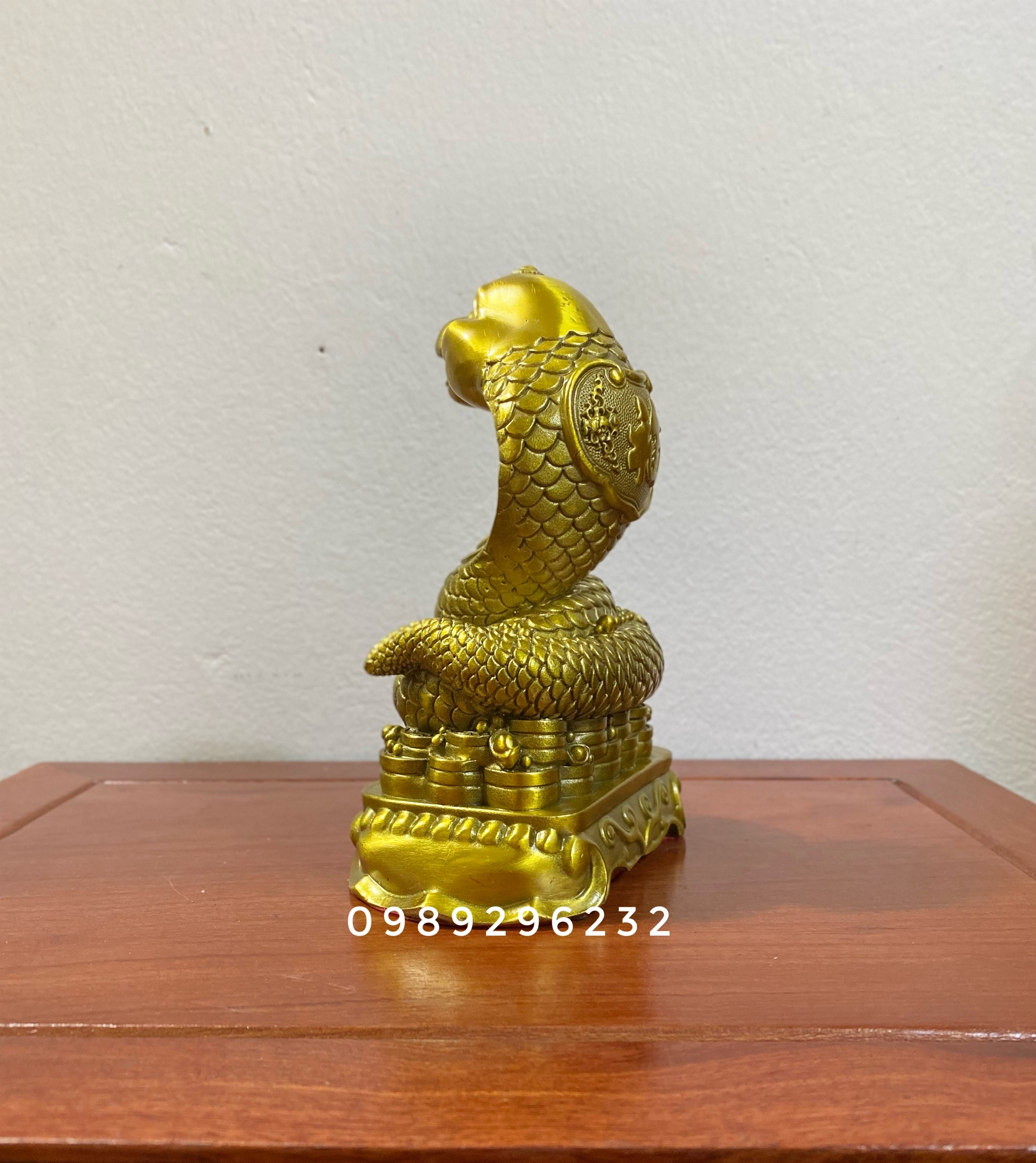 Tượng linh vật Rắn phong thuỷ bằng đồng vang