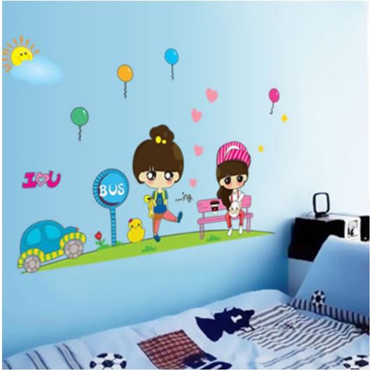 Decal trang trí những cô gái hoạt hình đáng yêu