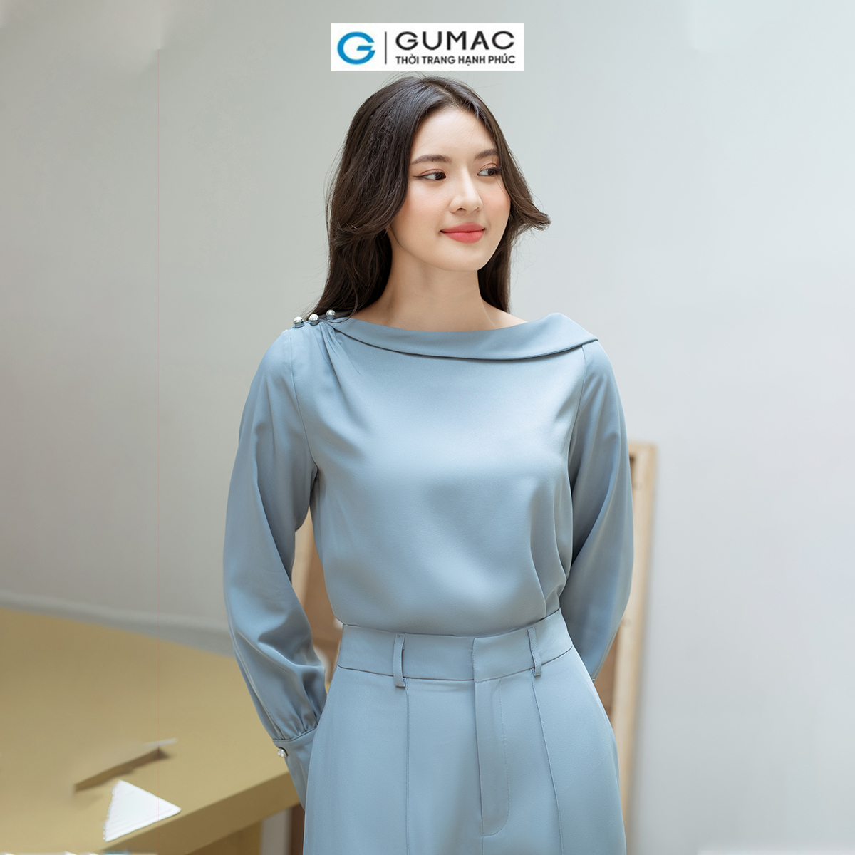 Áo kiểu khoét vai GUMAC AD08058