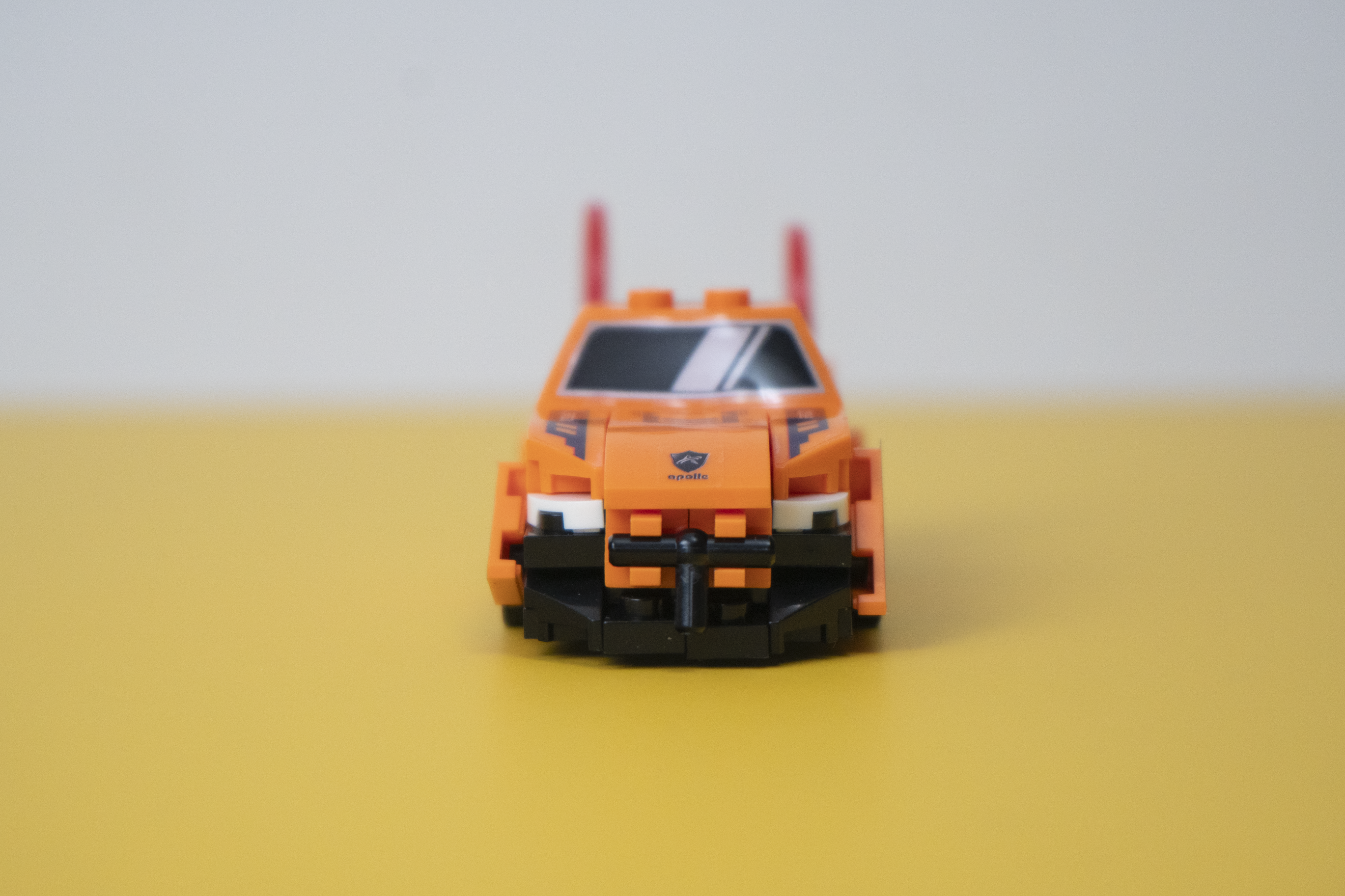 Đồ Chơi Lắp Ráp Xe Đua Chạy Đà - Da Cam - Orange Pullback Racing Car - Toys&Joys 9140-5 (76 Mảnh Ghép)