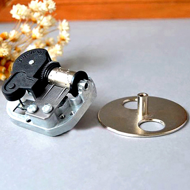 hộp nhạc xoay tròn hình thú