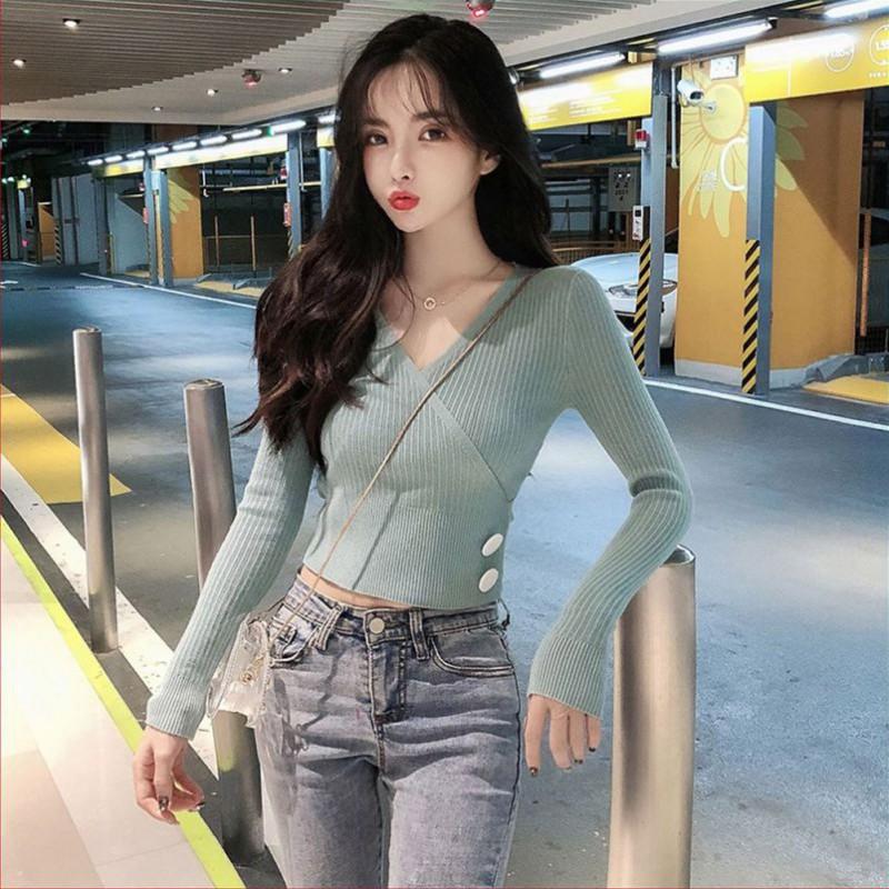 Áo Dệt Kim Nữ Tay Dài Cổ Chữ V Màu Trơn