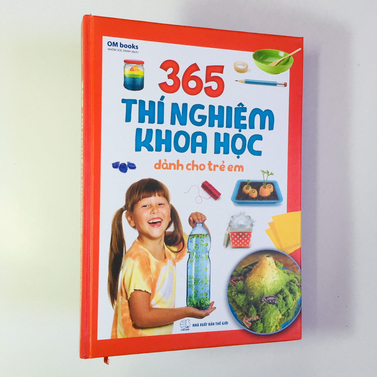 365 Sự Thật Về Cơ Thể Người + 365 Thí Nghiệm Khoa Học Dành Cho Trẻ Em (Bìa cứng)