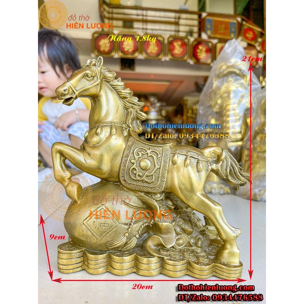 Tượng Ngựa Cưỡi Bao Tiền Màu Vàng Cao 21cm Bằng Đồng - Tượng 12 Con Giáp