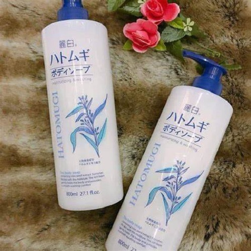 Sữa Tắm Hatomugi Dưỡng Trắng Sáng Da Chiết Xuất Từ Hạt Ý Dĩ 800mL