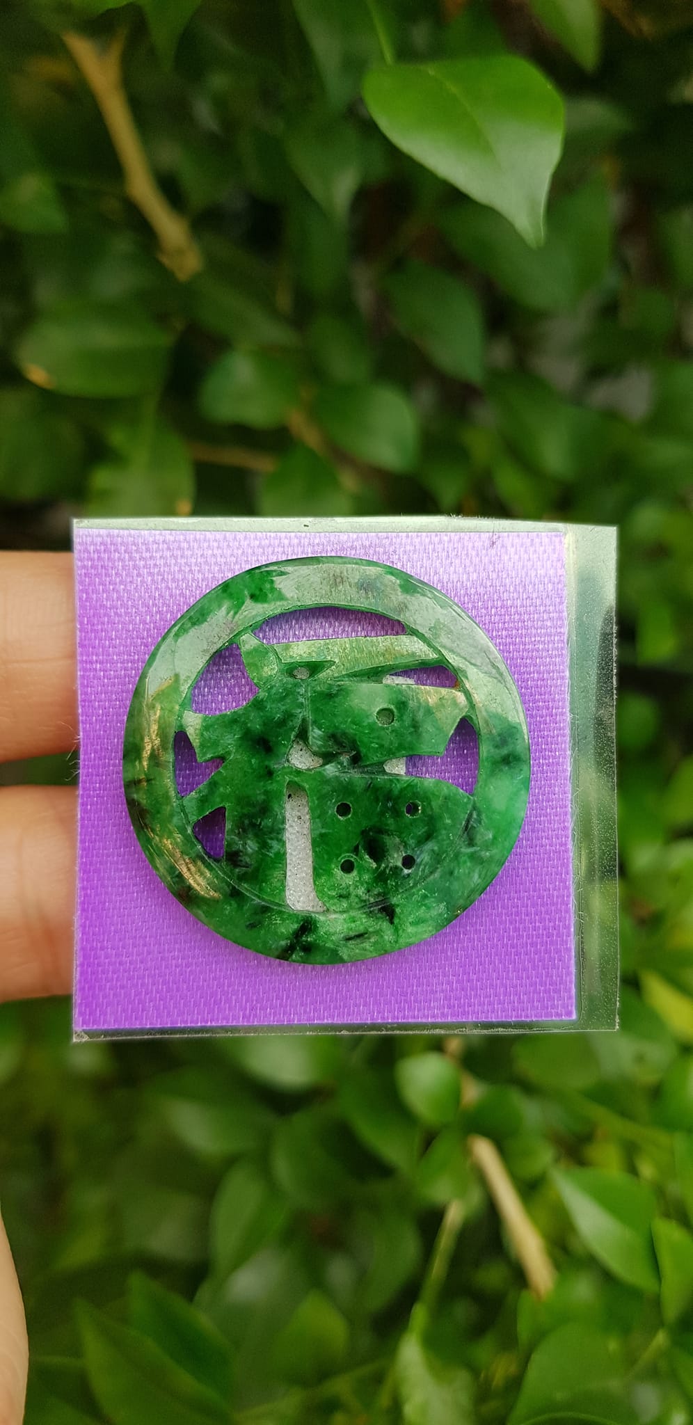 Mặt dây chuyền Chữ Phúc hay Chữ Phước Chất liệu đá cẩm thạch tự nhiên Size đk 31mm x dầy 2mm Anh Chị bọc Vàng lên đeo với dây chuyền của mình vừa đẹp vừa tốt mang chữ Phúc luôn bên mình ý nghĩa phúc đức ạ