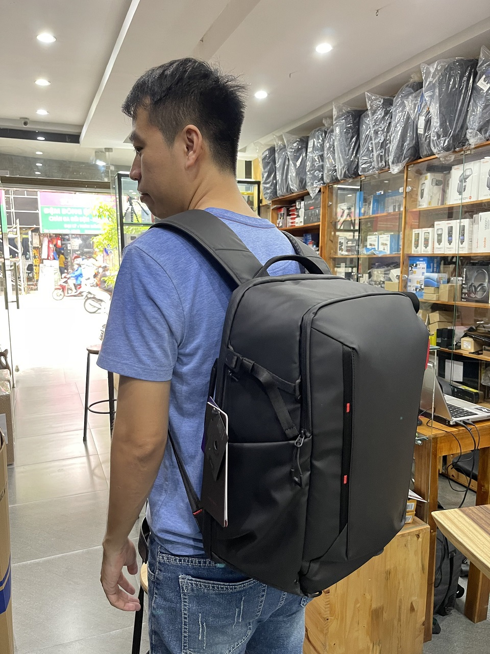 Balo máy ảnh PGYTECH OneMo Lite 22L, Black - Hàng chính hãng