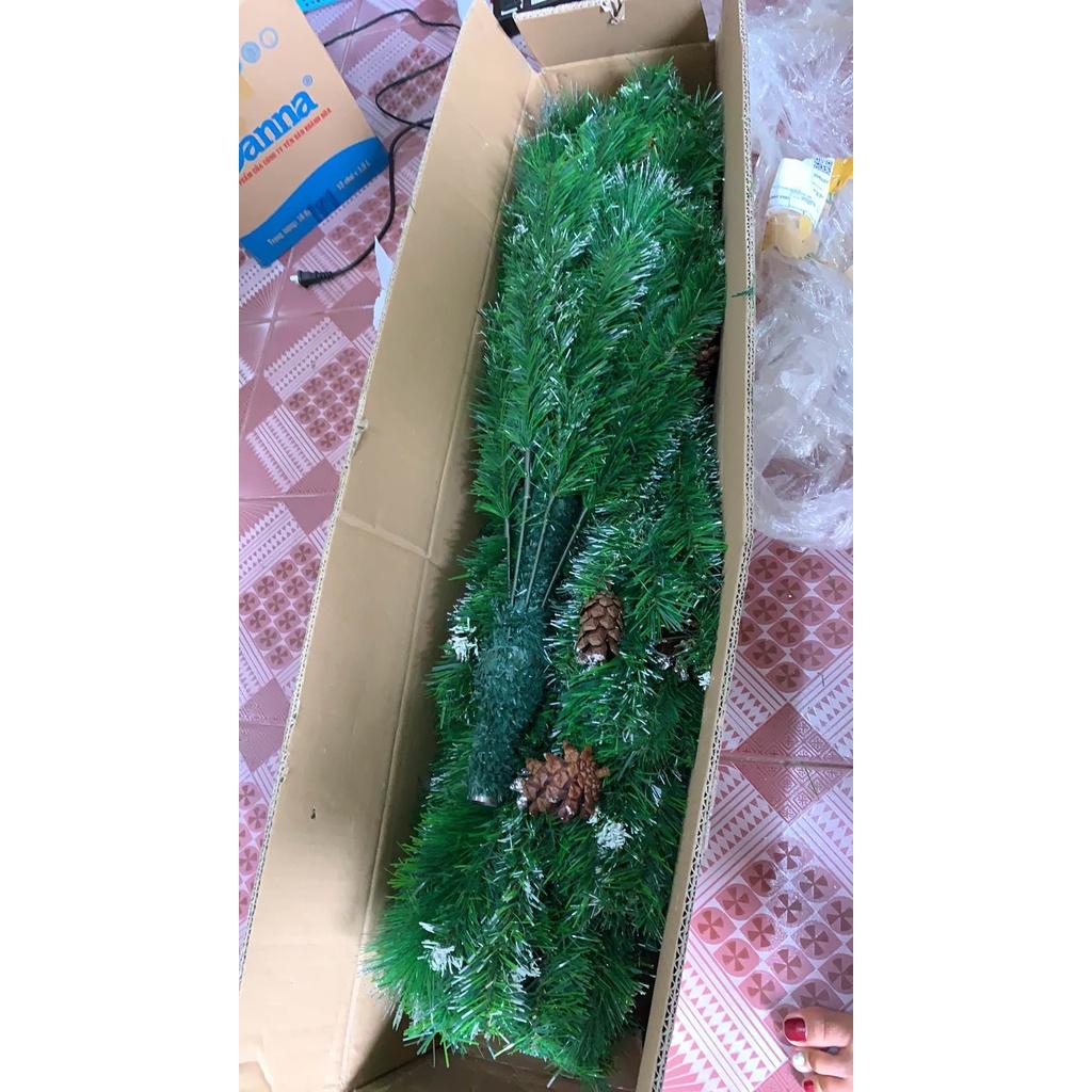 Cây thông noel 3 LOẠI LÁ GẮN TRÁI THÔNG 1M5 1M2 90CM tặng ngôi sao đỉnh và dây kim tuyến