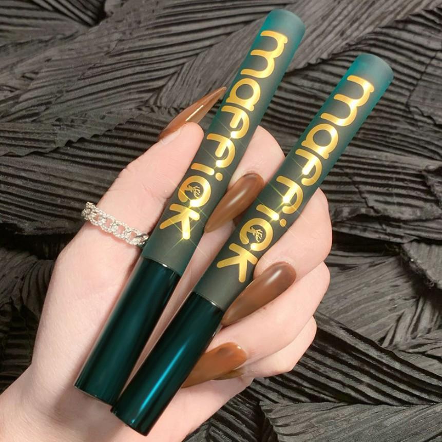 Son kem nhung Maffick Air Lip Glaze Matte 1.7g