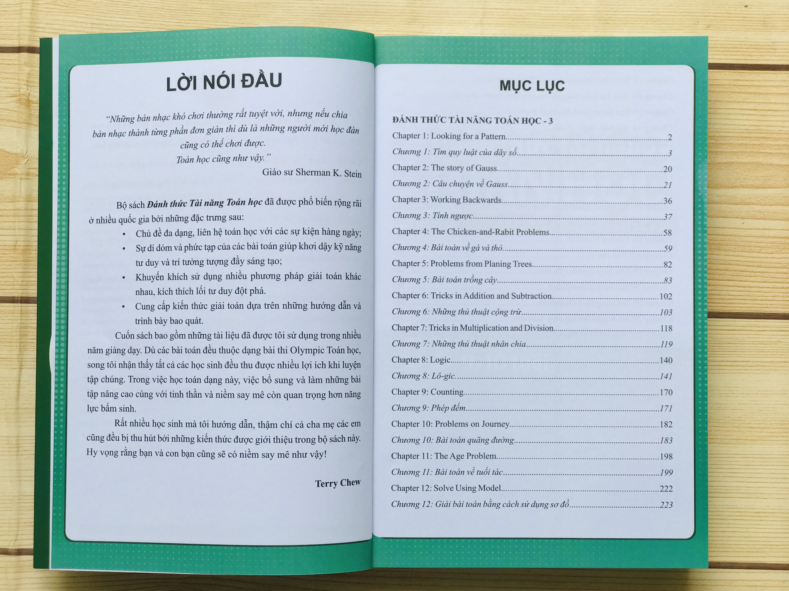 Sách Toán - Đánh Thức Tài Năng Toán Học 03 ( 9 - 10 tuổi ) - Là Sách Song Ngữ ( Việt – Anh) Giúp Trẻ Vừa Học Toán Vừa Ôn Luyện Tiếng Anh, Dành Cho Học Sinh Lớp 3, Lớp 4 - Á Châu Books, Bìa Cứng, In Màu