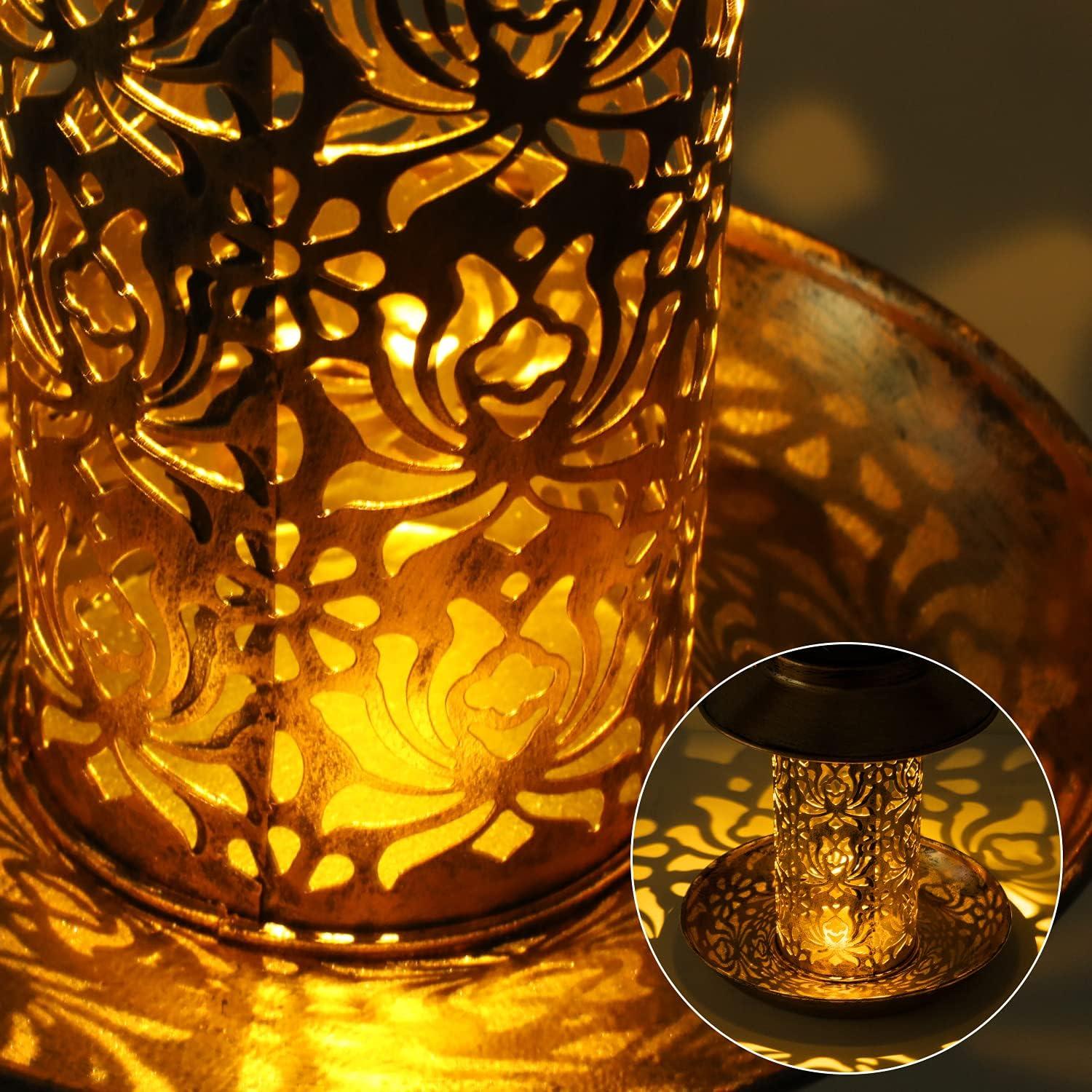 Máy nạp năng lượng mặt trời trang trí bảng kim loại treo nhà chim với đèn ăn cho chim hoang dã