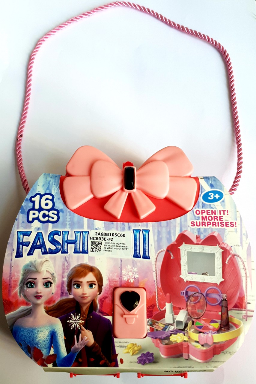 - Hộp đồ chơi Elsa 16 món có dây đeo như túi xách