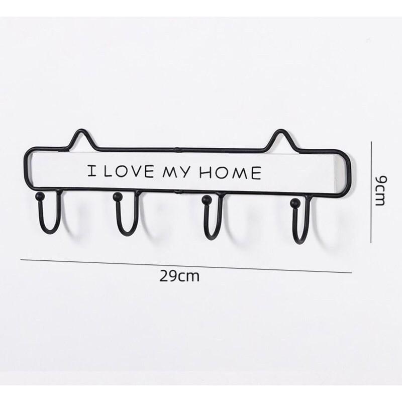 Móc treo đồ trang trí gắn tường chữ I LOVE MY HOME bằng gỗ (tặng kèm móc dán tường)-Móc treo decor dán tường loại 4 móc.