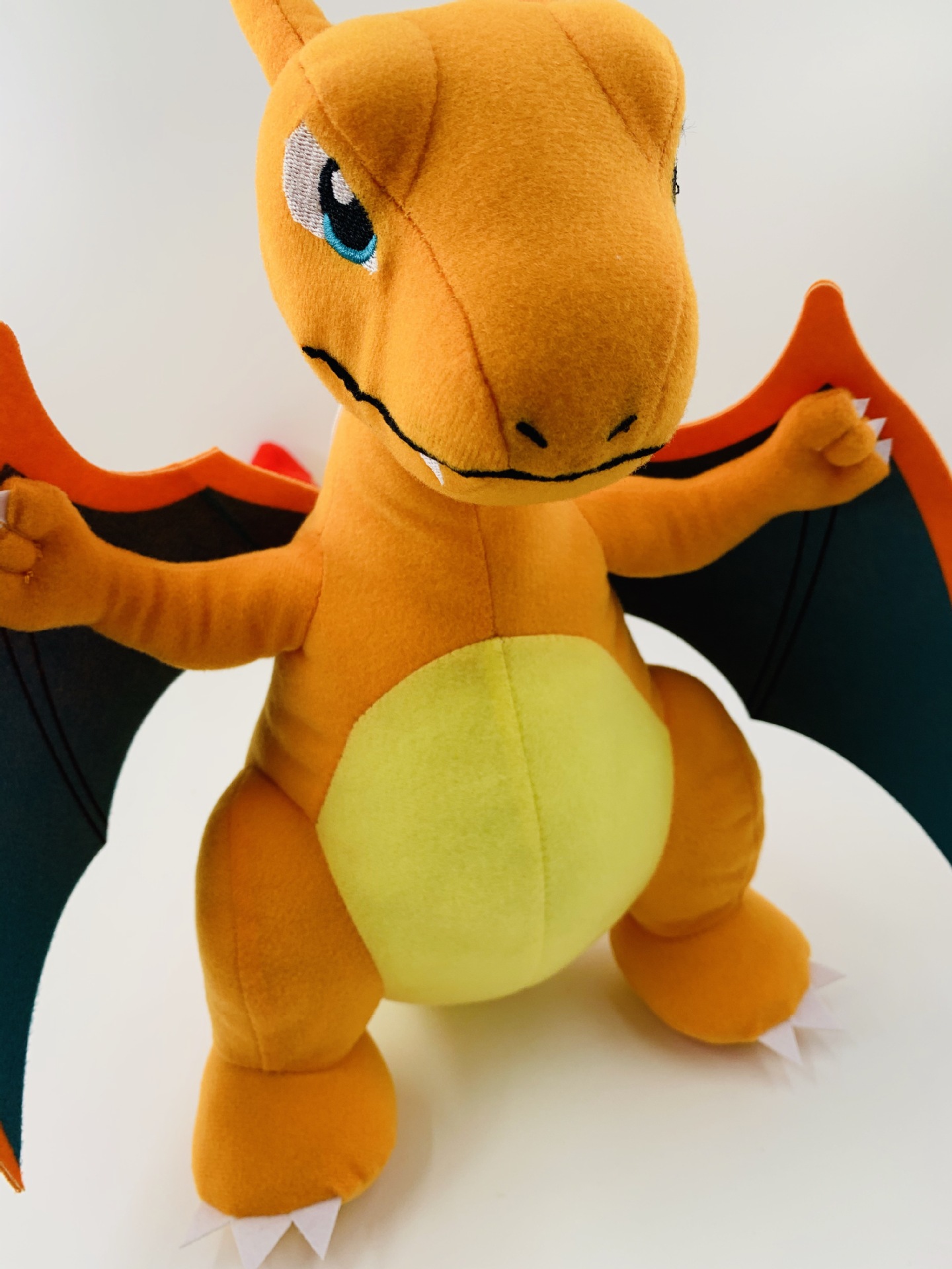 Gấu Bông Pokemon Rồng Charizard Shiny (30 Cm) Nguyên Tem Nguyên Tag (Tặng Kèm 1 Ví Da 12 Ngăn Đựng Thẻ ATM, CCCD)