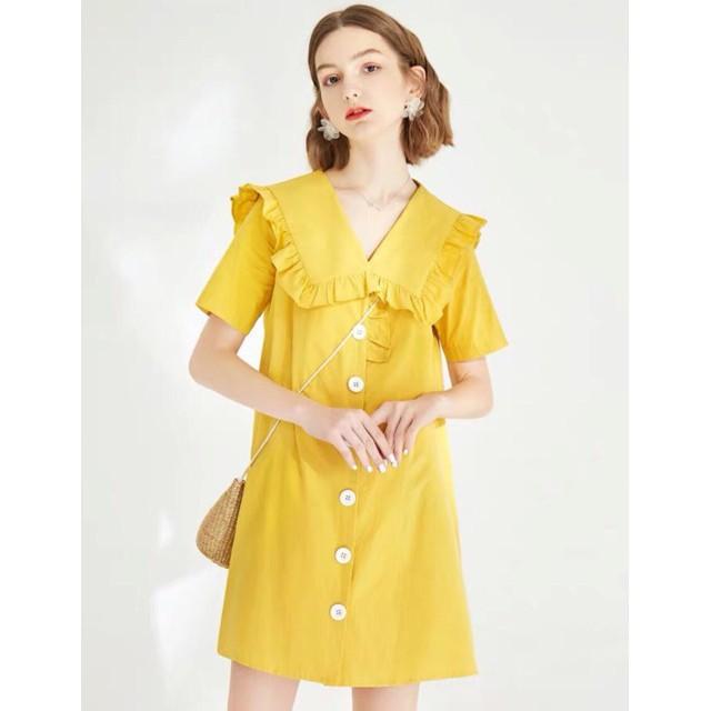 Đầm Suông Vàng Ngắn Cổ Nhún Bèo