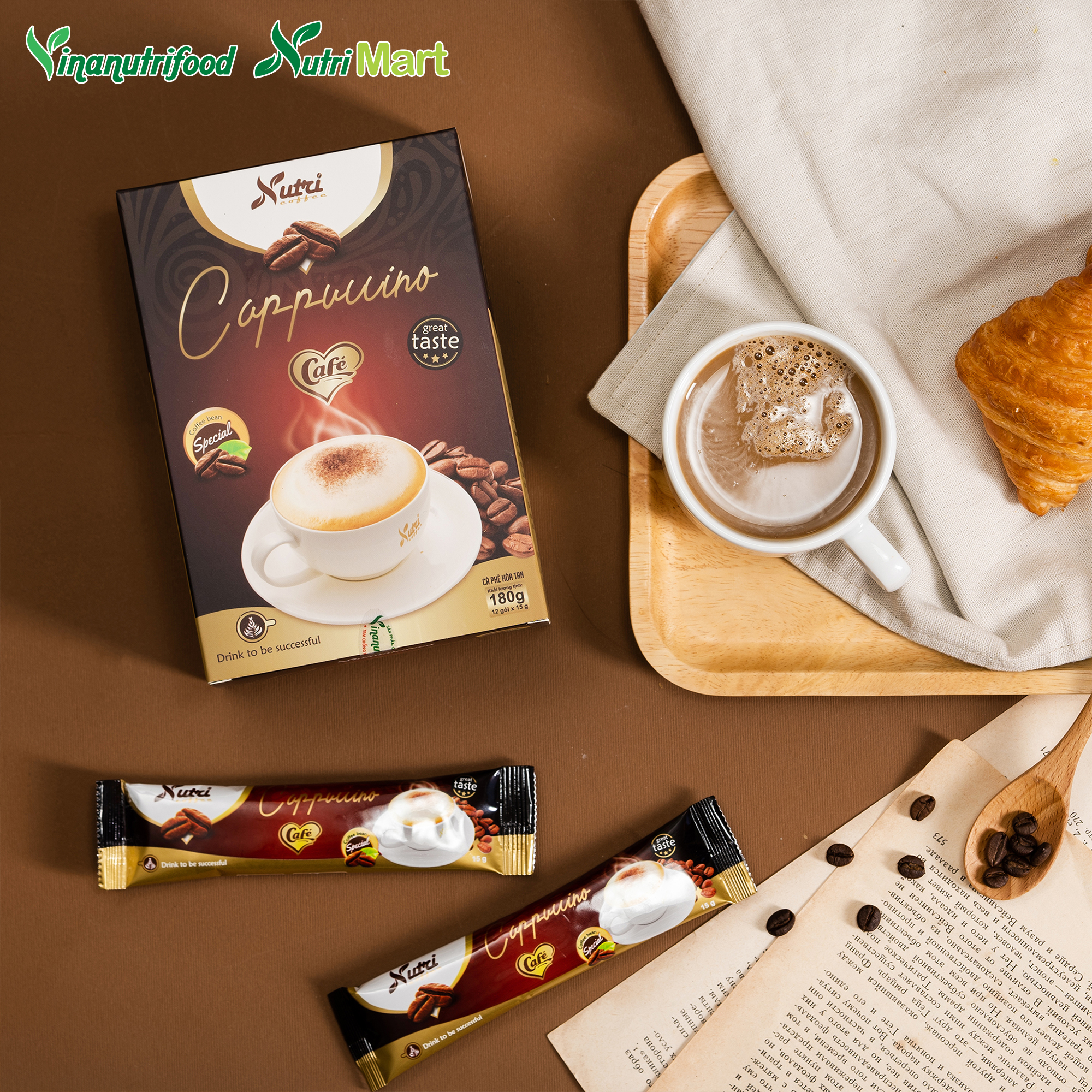 Cà phê capuchino Vinanutrifood C01, cafe thơm ngon hấp dẫn cùng vị béo ngậy tạo sự cuốn hút, giúp khơi dậy tinh thần, sự sảng khoái tỉnh táo để làm việc, học tập hiệu quả, đảm bảo an toàn thực phẩm tiêu chuẩn GMP - WHO (15g x 12 gói)