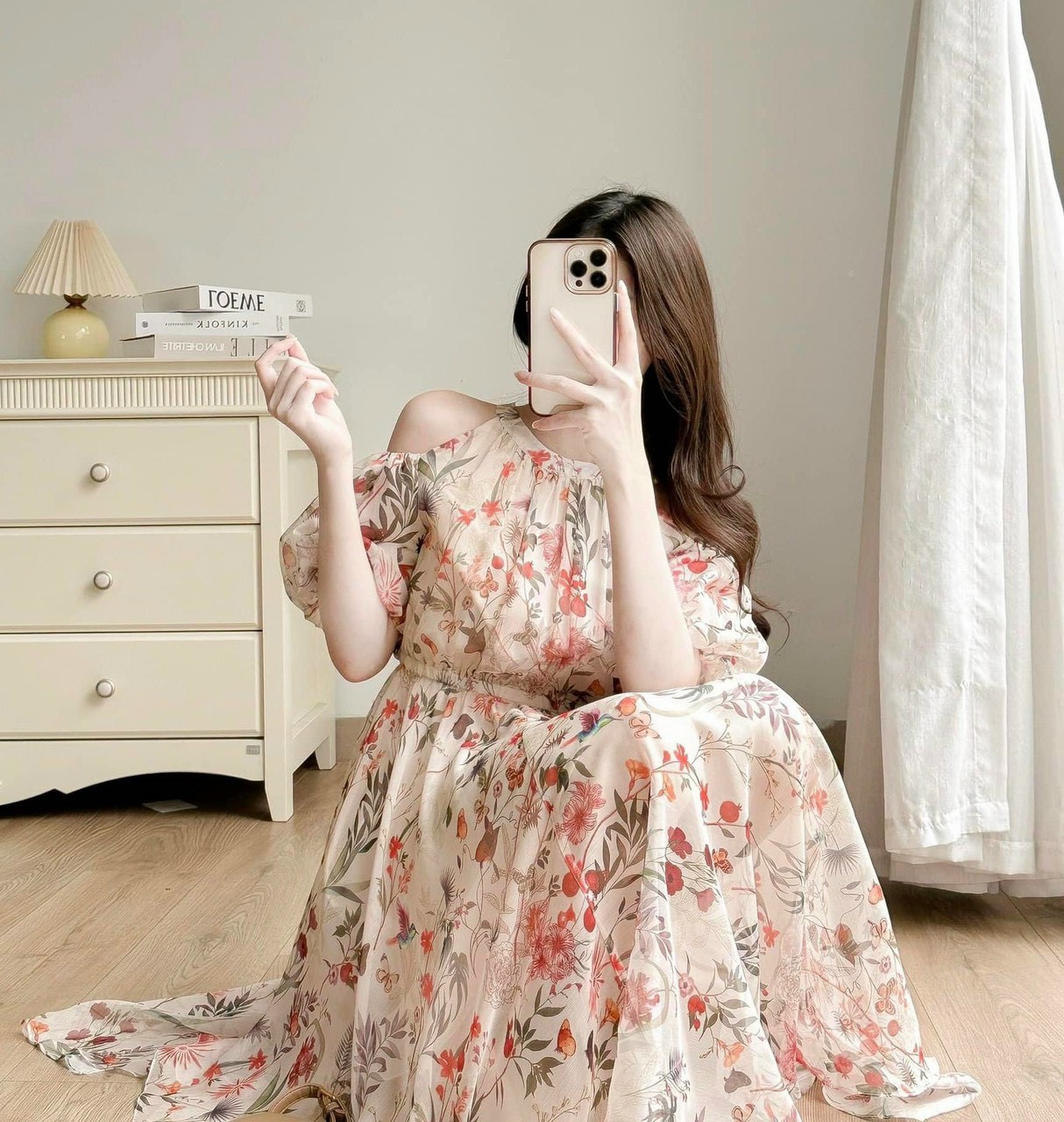 ĐẦM VOAN CỔ YẾM CHẠY THUN EO MÀU Y HÌNH