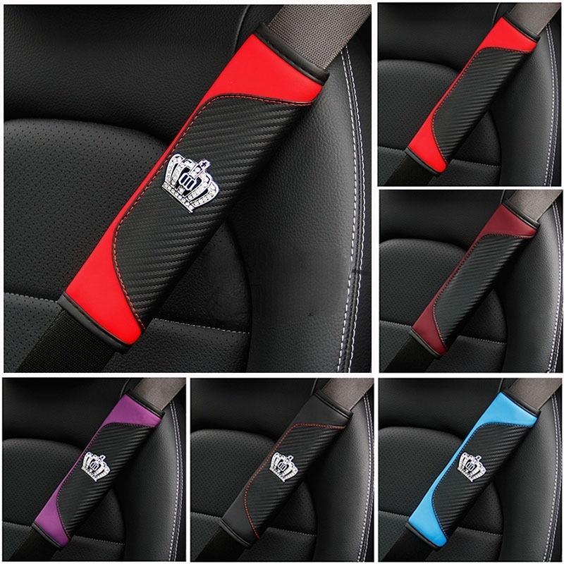 Set 2 Đệm Bọc Dây Đai An Toàn Bằng Da Họa Tiết Sợi Carbon Đính Vương Miện Bảo Vệ Vai An Toàn Sự Bảo Vệ