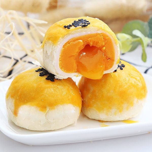 Bánh Trung Thu Ngàn Lớp Sốt Kim Sa - Lava Custard Mooncake