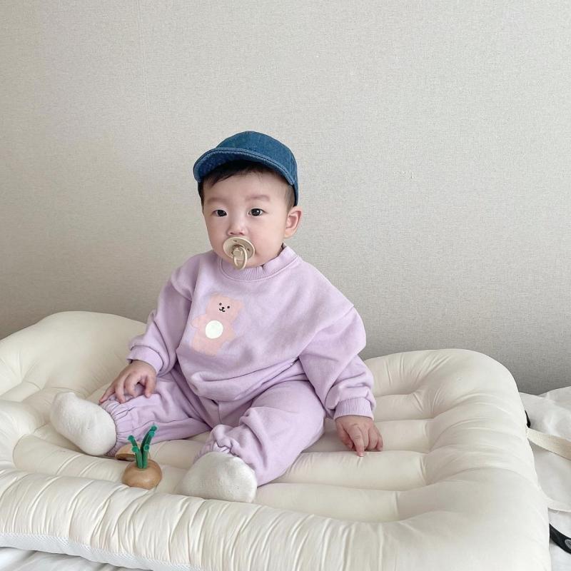 2021 Thu Mới Quần Áo Trẻ Em Bé Gái Bộ Dài Tay Thể Thao In Gấu Áo Và Tay Và Quần Trẻ Em Hàn Quốc Phù Hợp Với