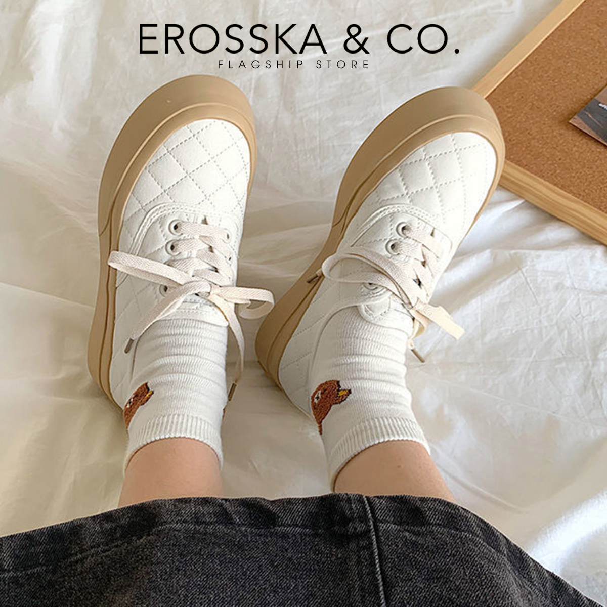 Erosska - Giày sneaker đế dày phối kem đi học phong cách vintage - GS014