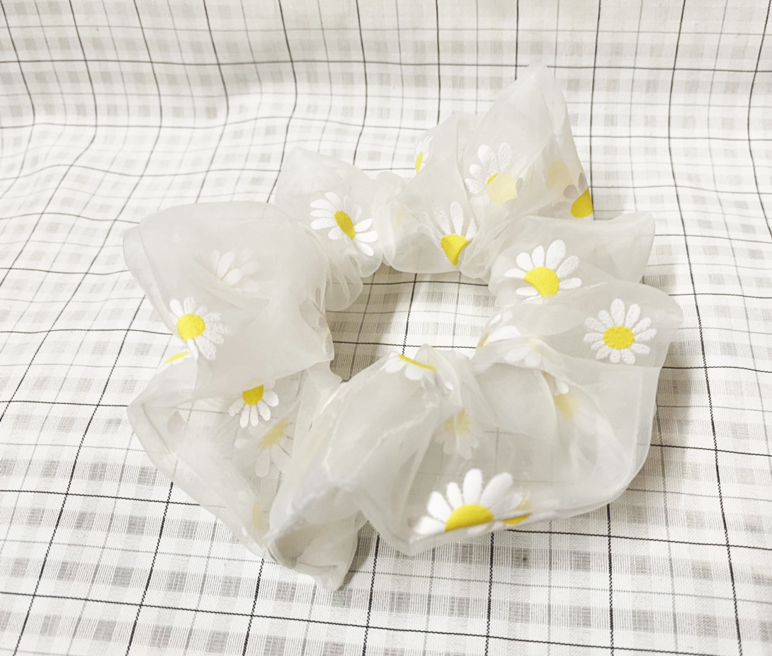 Dây cột tóc scrunchies mới hoa cúc trắng ( kích thước trung lớn)
