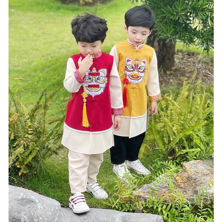 Áo dài bé trai Magickids dáng cách tân thêu lân sư kèm dây khánh chất nhung tăm mẫu mới Tết 2023 Quần áo trẻ em AD22002