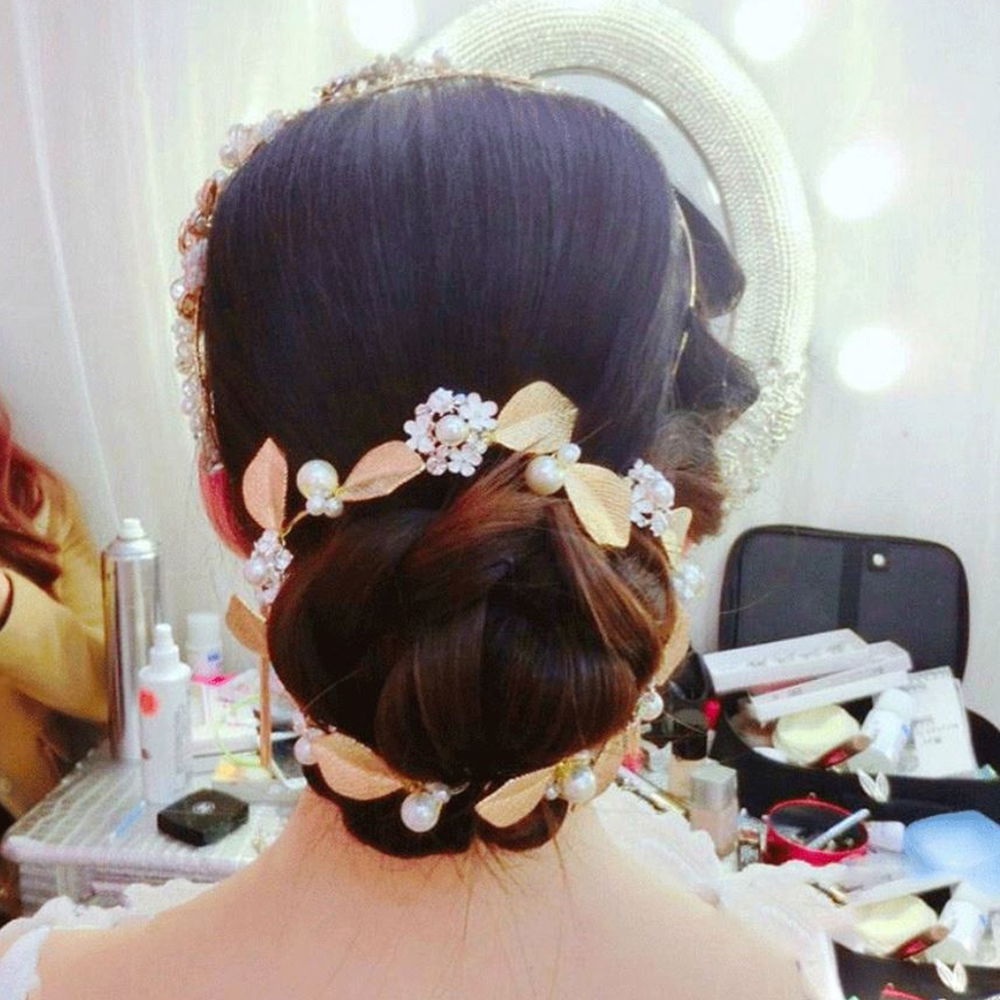 Dây Cài Tóc Mỹ Ký Lá Vàng Kèm Hoa Tai 110 Số 17, Thiết Kế Trẻ Trung, Màu Sắc Tươi Sáng, Tạo Điểm Nhấn Phong Cách Khi Làm Tóc, Dễ Kết Hợp Trang Phục Trong Sự Kiện Hoặc Đi Chụp Ảnh