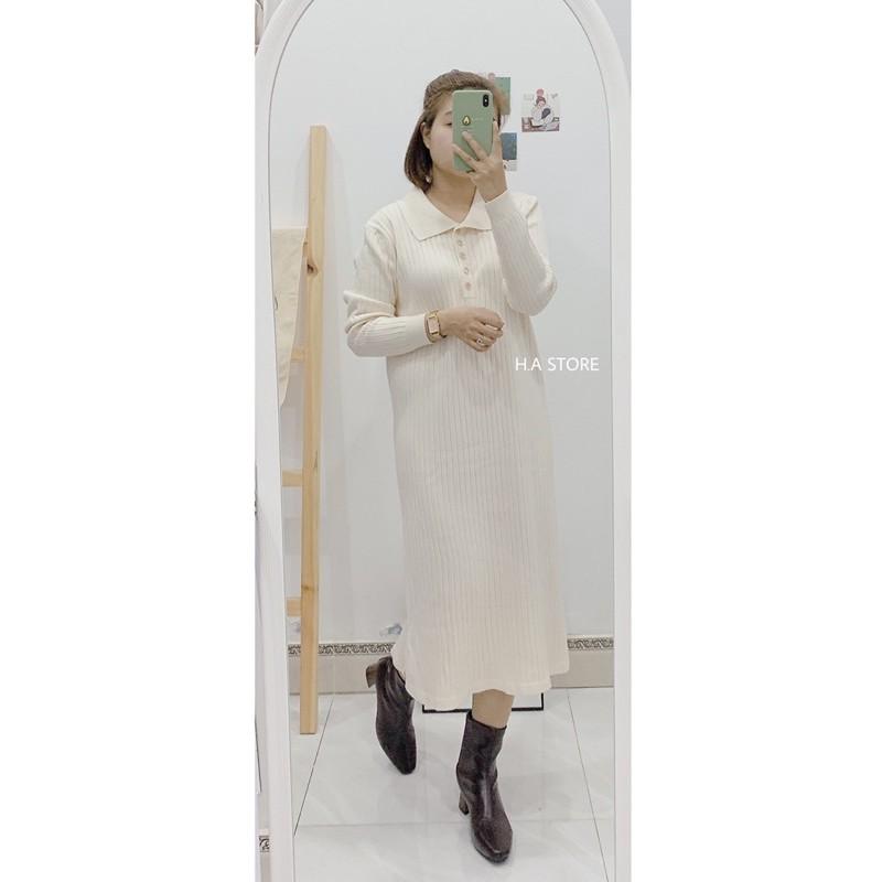Đầm len cổ sen đính cúc