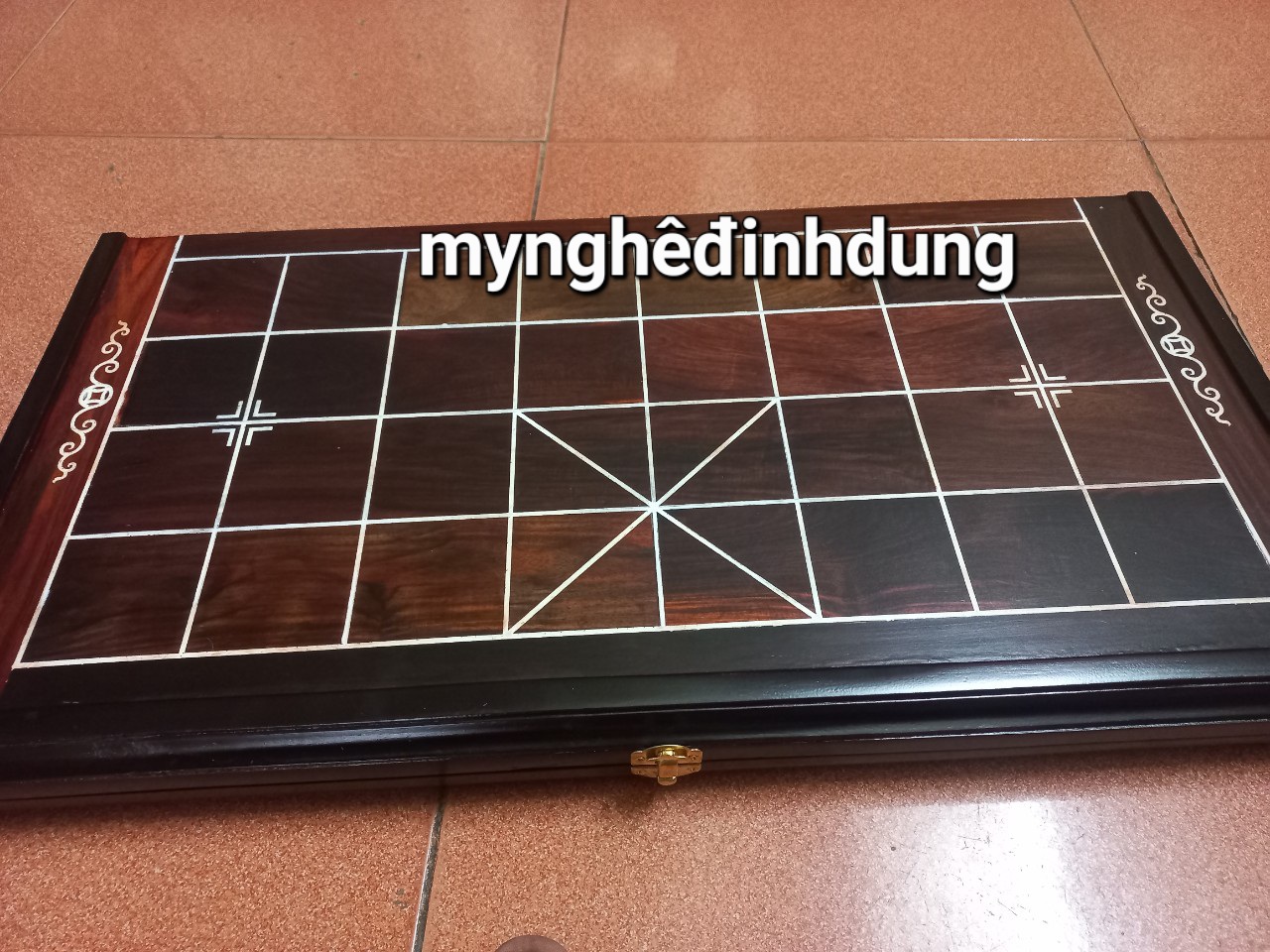 Bàn cờ tướng gỗ trắc kt 60×60×3.5cm